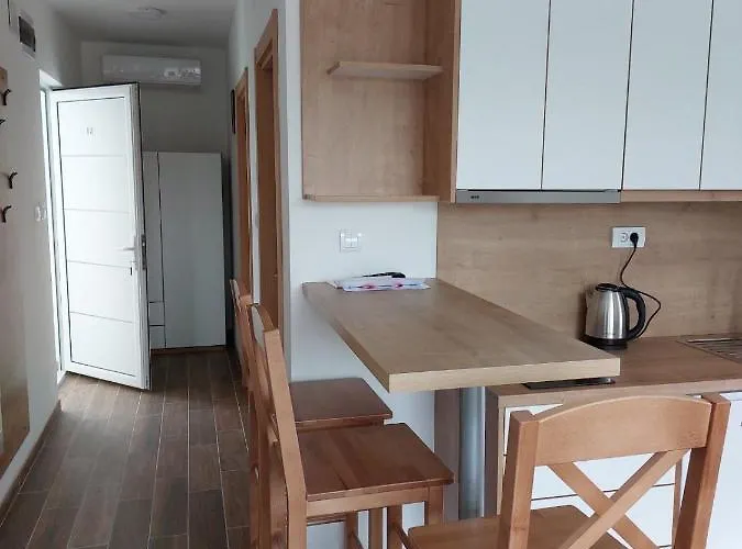 Srebrna Laguna Апартаменты Велико-Градиште